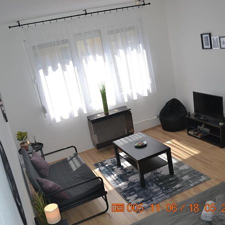 Sziget Apartman Eger Exterior foto