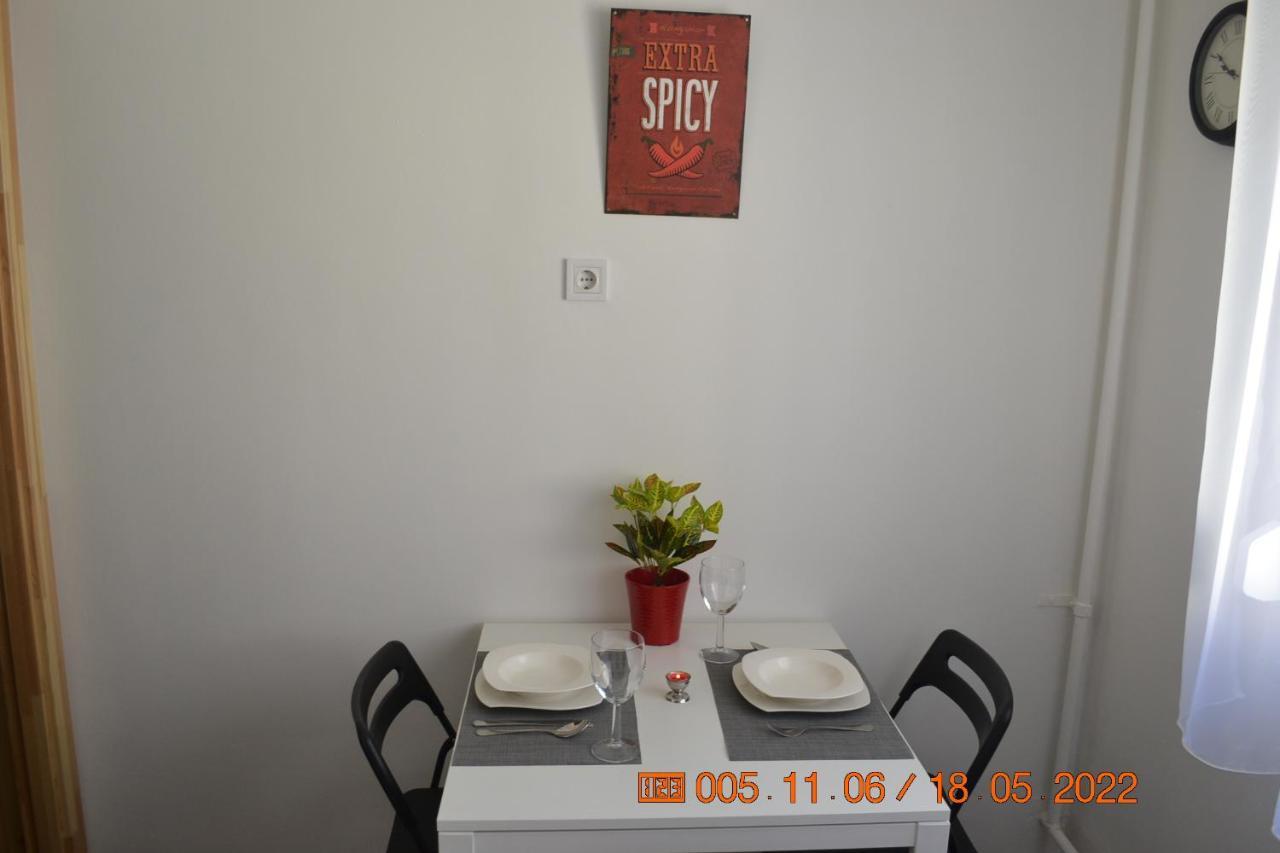 Sziget Apartman Eger Exterior foto